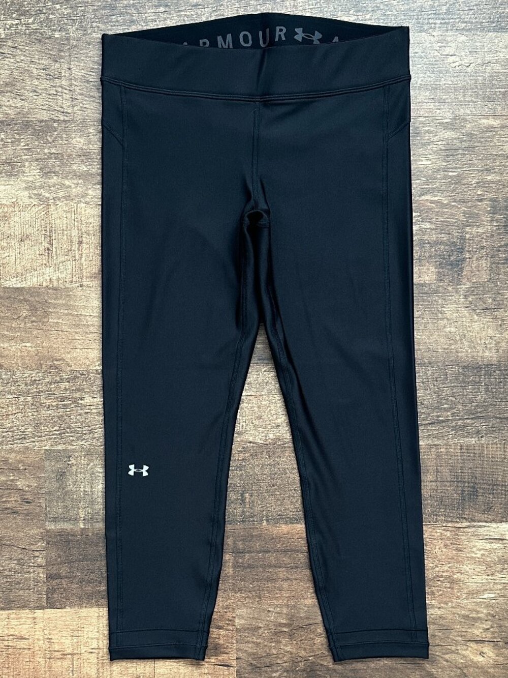 ⭐UNDER ARMOUR COMPRESSION CAPRI LEGGINGS in Black, size L⭐
